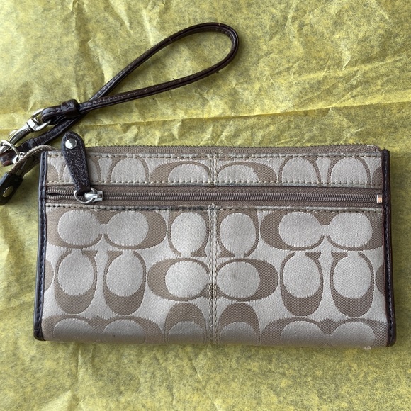 Coach Wallet - Picture 2 of 4